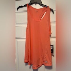 Outdoor Research women’s large echo tank- nwt